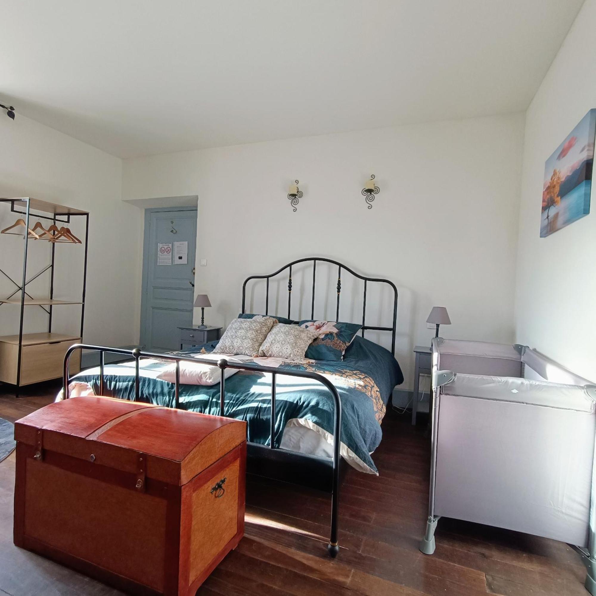 Baladous Bed & Breakfast Montgaillard-de-Salies Ruang foto