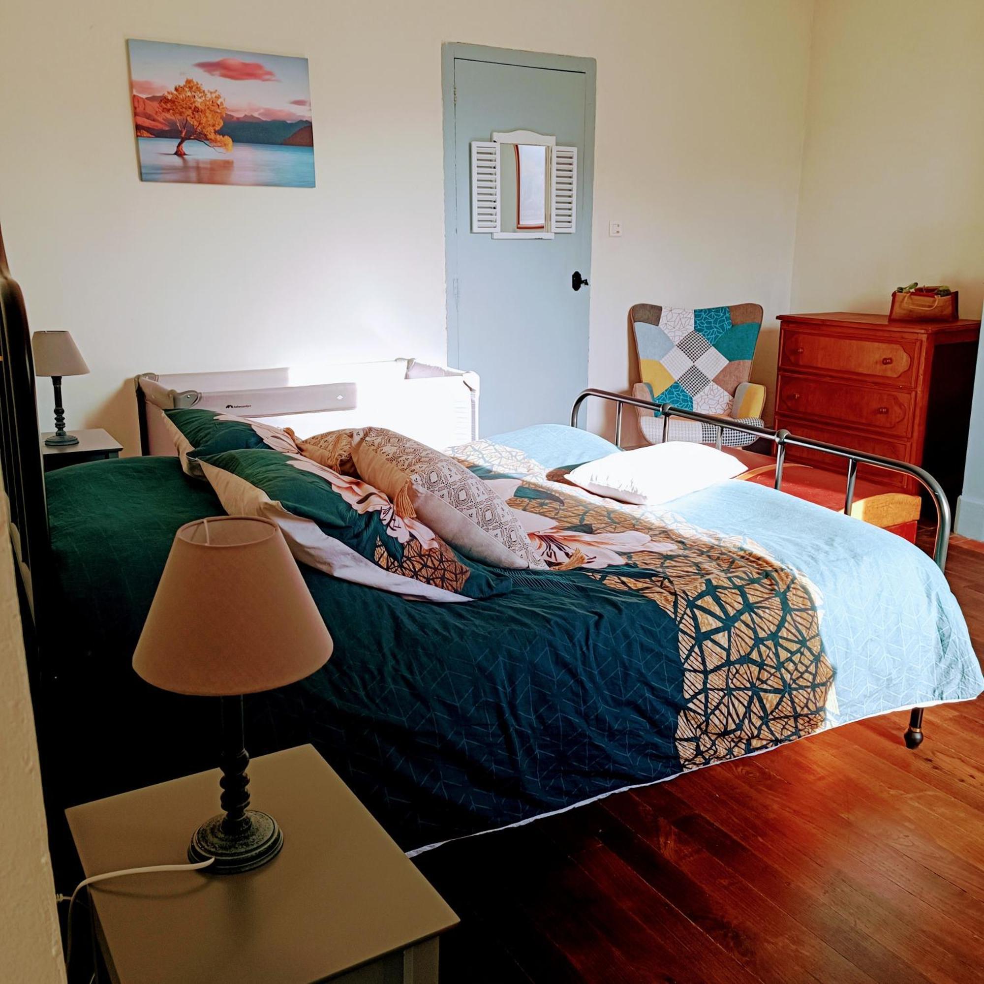 Baladous Bed & Breakfast Montgaillard-de-Salies Ruang foto