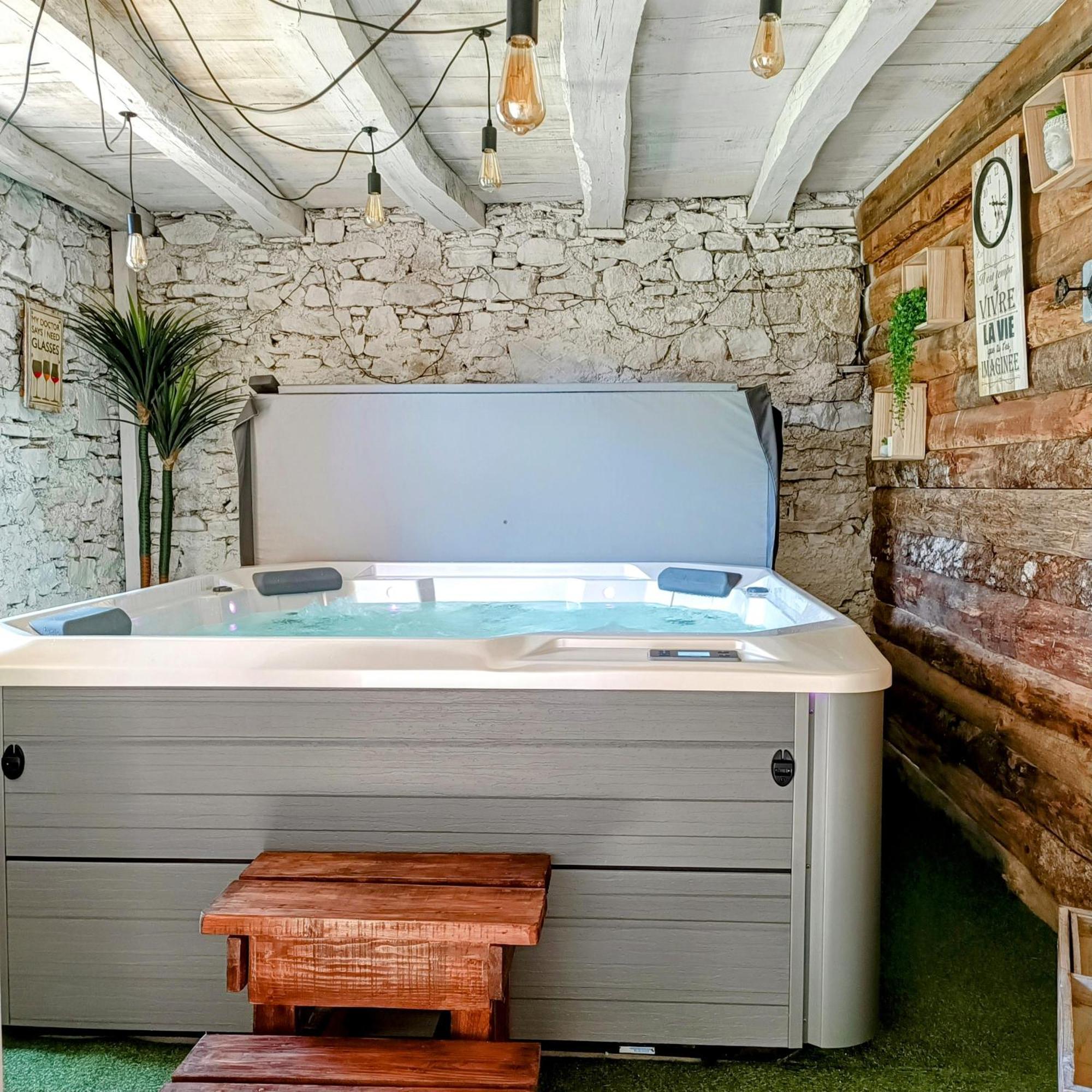 Baladous Bed & Breakfast Montgaillard-de-Salies Bagian luar foto